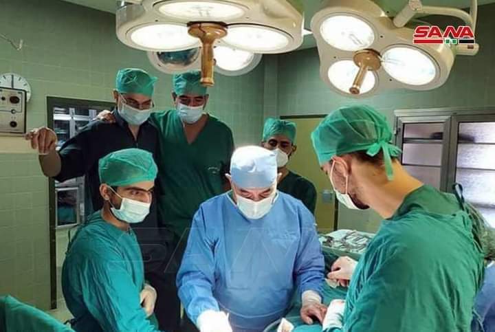 استئصال ست كتل ورمية خبيثة في عملية نوعية في مشفى الأسد الجامعي