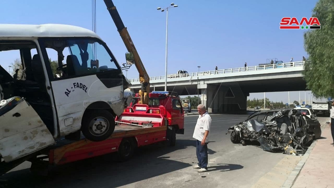 حادث سير مروع على طريق دمشق - بيروت يخلف ضحايا