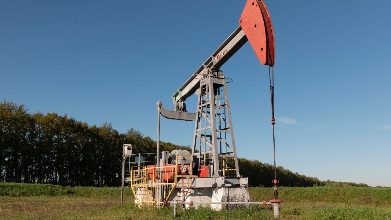 النفط يرتفع 1% بعد رفض أوبك+ دعوة الرئيس الأمريكي لزيادة الإمدادات
