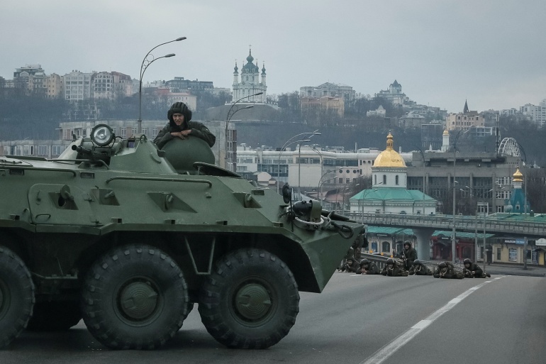 المعارك تصل إلى داخل أحياء العاصمة الأوكرانية كييف