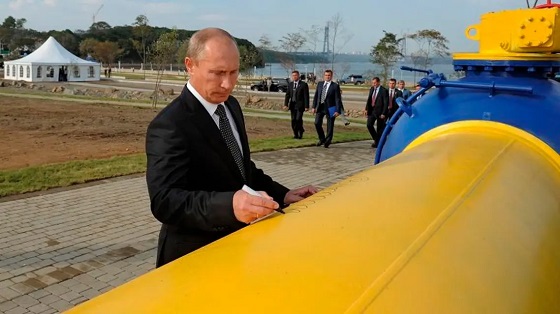 بوتين يصدر تعليماته بتحويل مدفوعات الغاز إلى الروبل بحلول 31 آذار الجاري