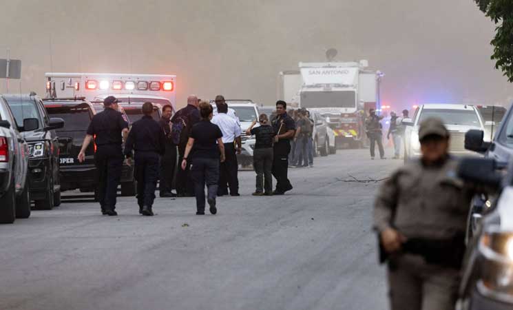 صدمة في الولايات المتحدة مع مقتل 19 طفلاً وبالغين اثنين بإطلاق نار في تكساس (صور)