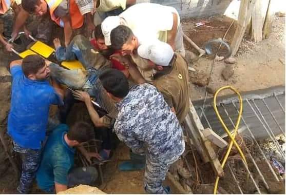 إصابة عاملين بانهيار جدار استنادي بشارع بغداد باللاذقية
