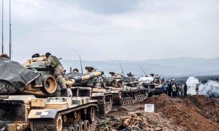 تركيا تمهد لعملية عسكرية جديدة في شمال سوريا بحشودات كبيرة وضربات جوية وصاروخية مكثفة