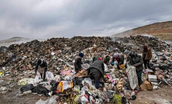 صحيفة محلية تدعو محافظة دمشق لتحصيل المال من القمامة وليس من جيوب السوريين