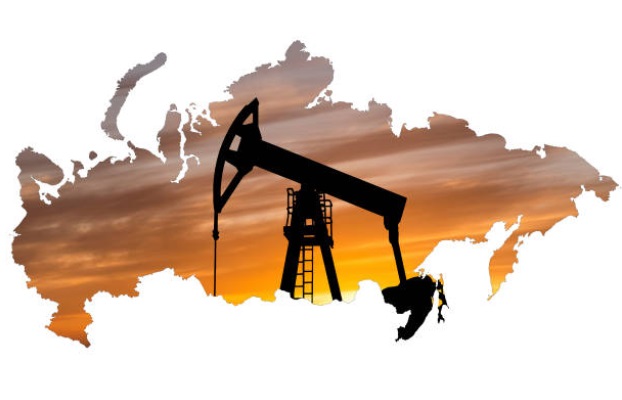 روسيا تتوقع انخفاض إنتاجها النفطي في 2023