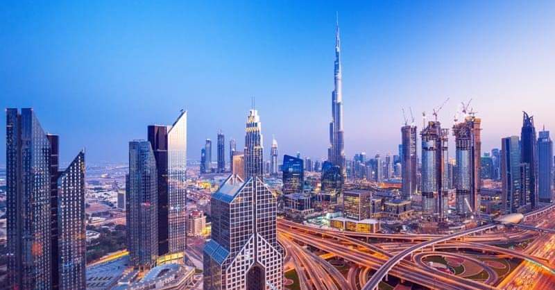 تعديلات جديدة تتيح تمديد تأشيرة الزيارة إلى دولة الإمارات لـ 90 يوماً
