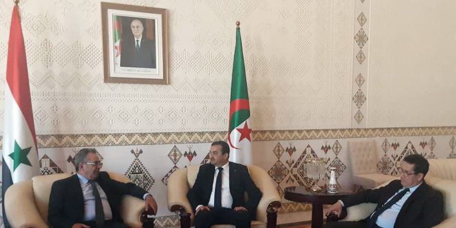وزير النفط يبدأ زيارة عمل إلى الجزائر لتعزيز التعاون المشترك في مجال الطاقة