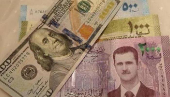 صحيفة محلية: نحو 110% نسبة خسارة الليرة السورية أمام الدولار رسمياً منذ بداية العام الحالي وتحذيرات من الأسوأ