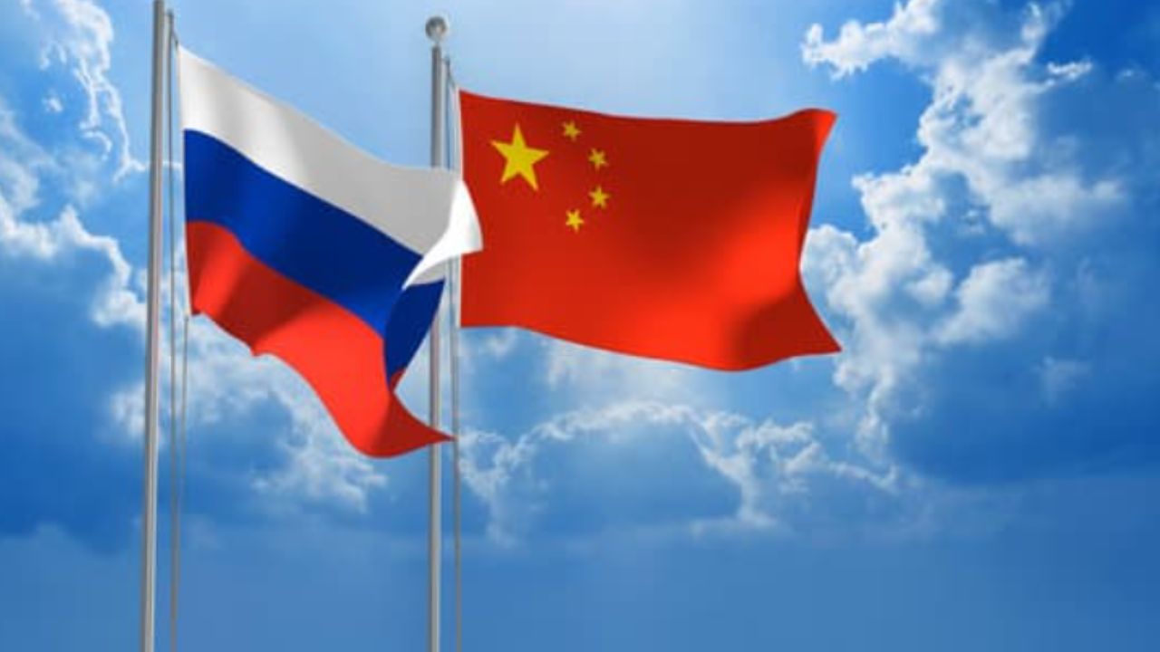 70% من التسويات المالية بين روسيا والصين تجري بالروبل واليوان