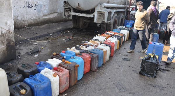 وزارة النفط تعلن توقف عمليات توزيع مازوت التدفئة للمواطنين