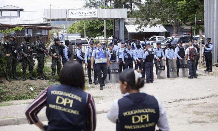 هندوراس: مقتل 41 سجينة في حرب عصابات بسجن للنساء