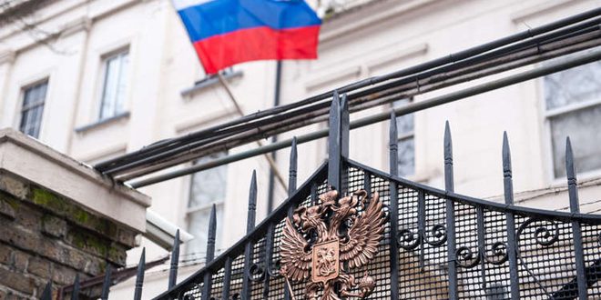 السفارة الروسية في لبنان: الغرب يحاول منع إعادة الإعمار في سورية